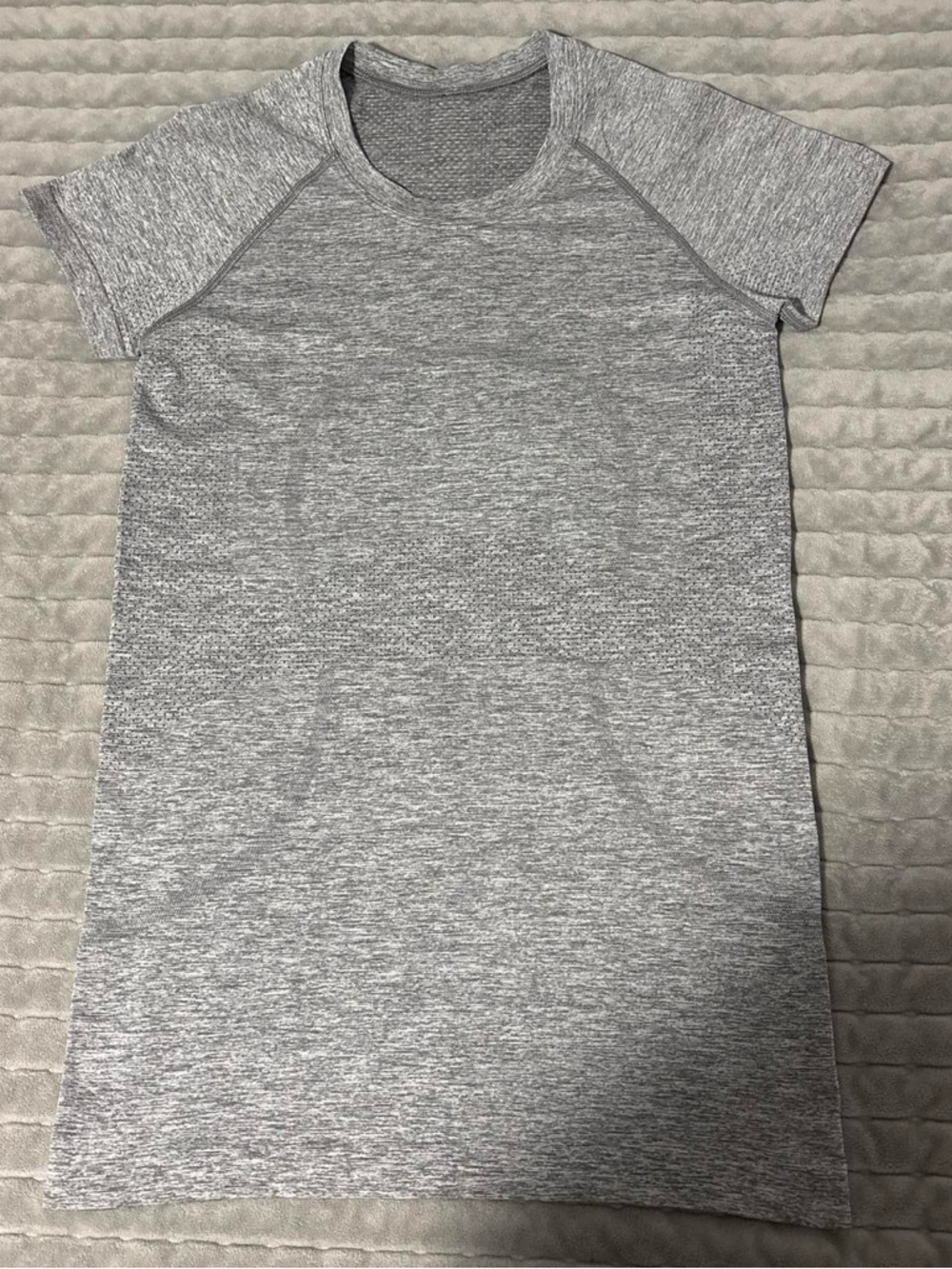 Lululemon Swiftly Tech Short Sleeve Shirt Hip Length